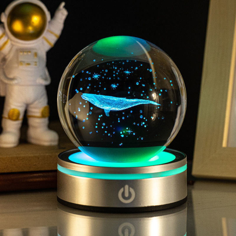 3D Luminous Crystal Ball
