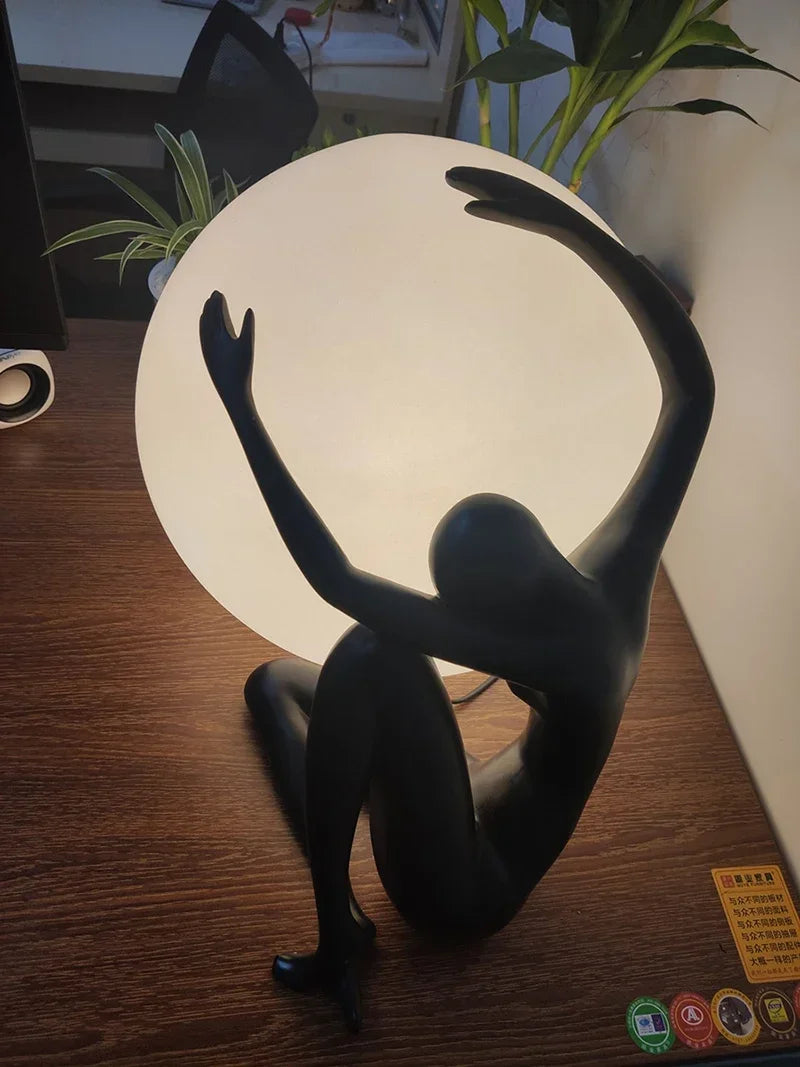 Creative Humanoid Sculpture Led Table Lamp